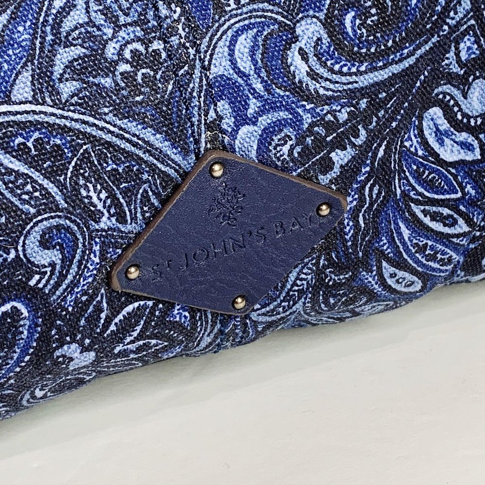 St. John's bay purse blue paisley - Picture 6 of 16